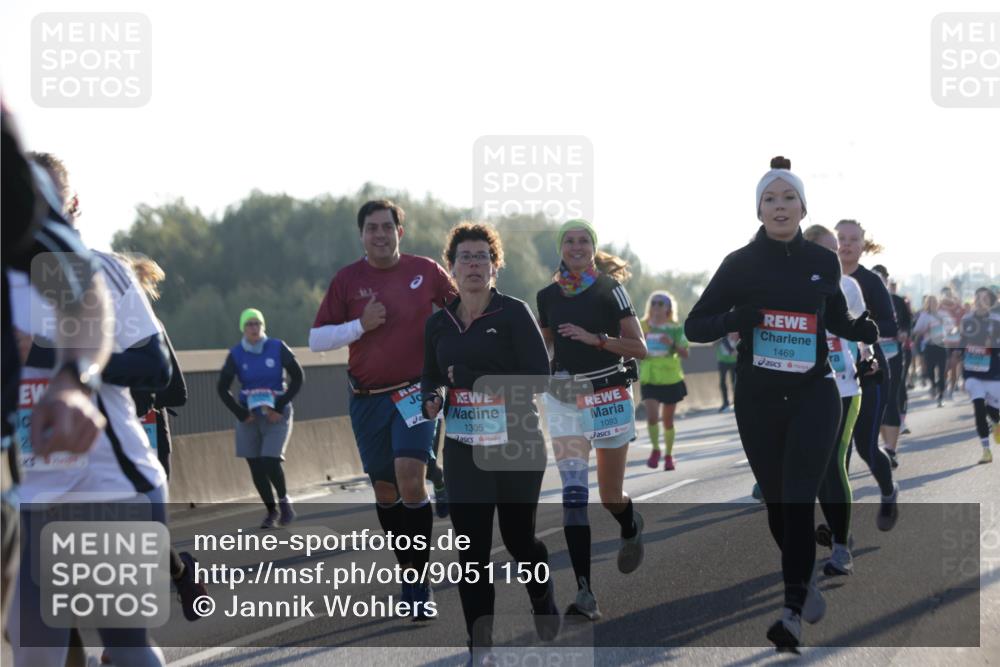 03.10.2025 - Köhlbrandbrückenlauf Jannik Wohlers http://msf.ph/oto/9051150 03.10.2025 09:19:01 Position 3 1305, 1093, 1469 meine-sportfotos.de