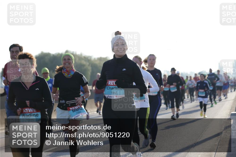 03.10.2025 - Köhlbrandbrückenlauf Jannik Wohlers http://msf.ph/oto/9051220 03.10.2025 09:19:02 Position 3 1305, 1093, 1469 meine-sportfotos.de