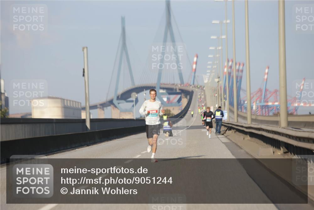03.10.2025 - Köhlbrandbrückenlauf Jannik Wohlers http://msf.ph/oto/9051244 03.10.2025 09:37:14 Position 3  meine-sportfotos.de