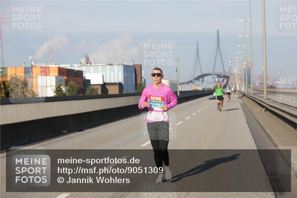 03.10.2025 - Köhlbrandbrückenlauf Jannik Wohlers http://msf.ph/oto/9051309 03.10.2025 09:37:57 Position 3 3203 meine-sportfotos.de