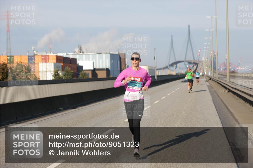 03.10.2025 - Köhlbrandbrückenlauf Jannik Wohlers http://msf.ph/oto/9051323 03.10.2025 09:37:57 Position 3 3203 meine-sportfotos.de