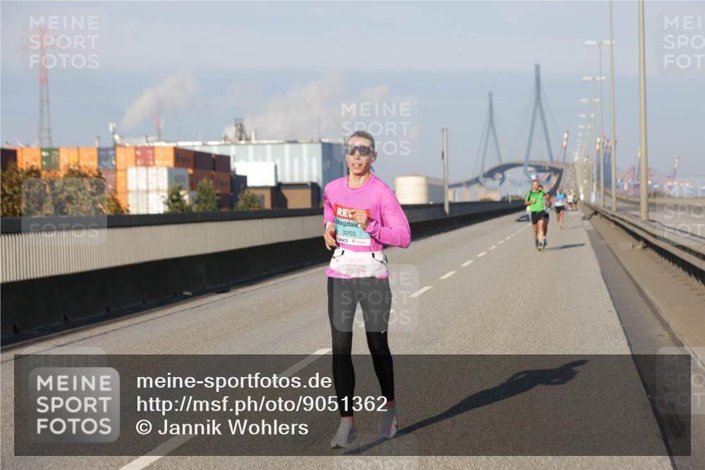 03.10.2025 - Köhlbrandbrückenlauf Jannik Wohlers http://msf.ph/oto/9051362 03.10.2025 09:37:58 Position 3 3203 meine-sportfotos.de