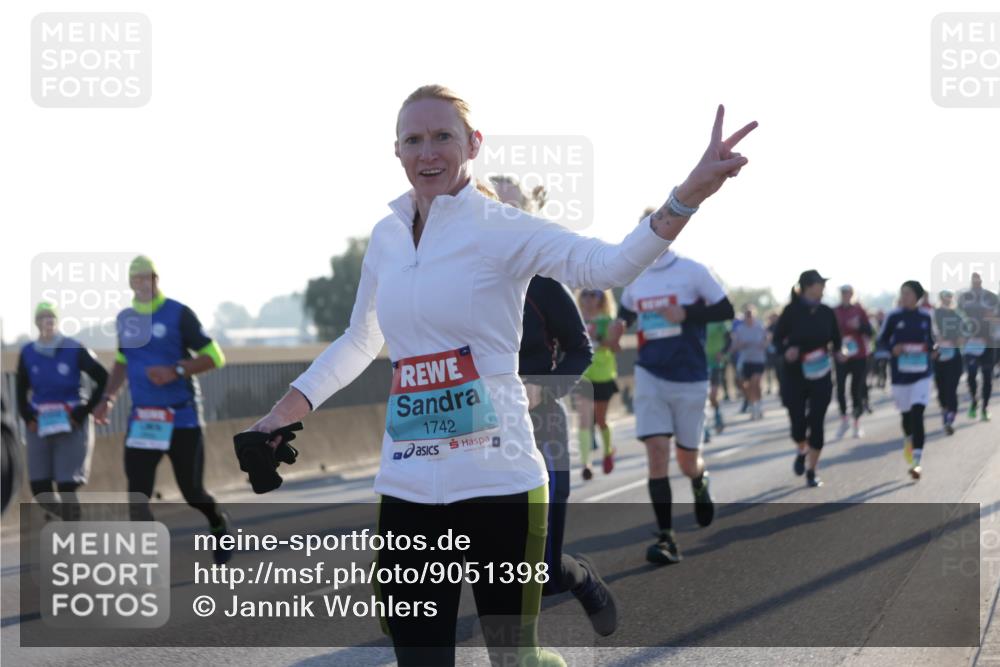03.10.2025 - Köhlbrandbrückenlauf Jannik Wohlers http://msf.ph/oto/9051398 03.10.2025 09:19:04 Position 3 1742 meine-sportfotos.de