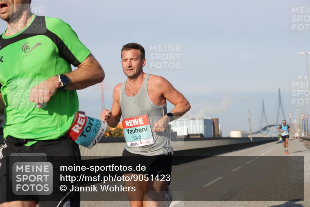03.10.2025 - Köhlbrandbrückenlauf Jannik Wohlers http://msf.ph/oto/9051423 03.10.2025 09:38:07 Position 3 270, 1022 meine-sportfotos.de