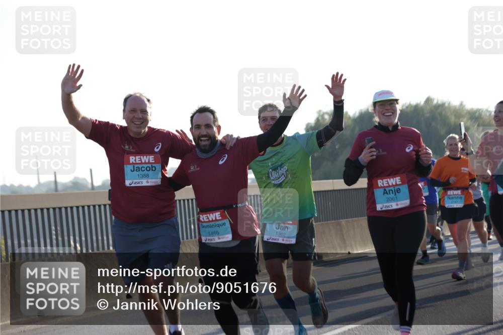 03.10.2025 - Köhlbrandbrückenlauf Jannik Wohlers http://msf.ph/oto/9051676 03.10.2025 09:19:09 Position 3 1388, 1465, 1362, 2061 meine-sportfotos.de