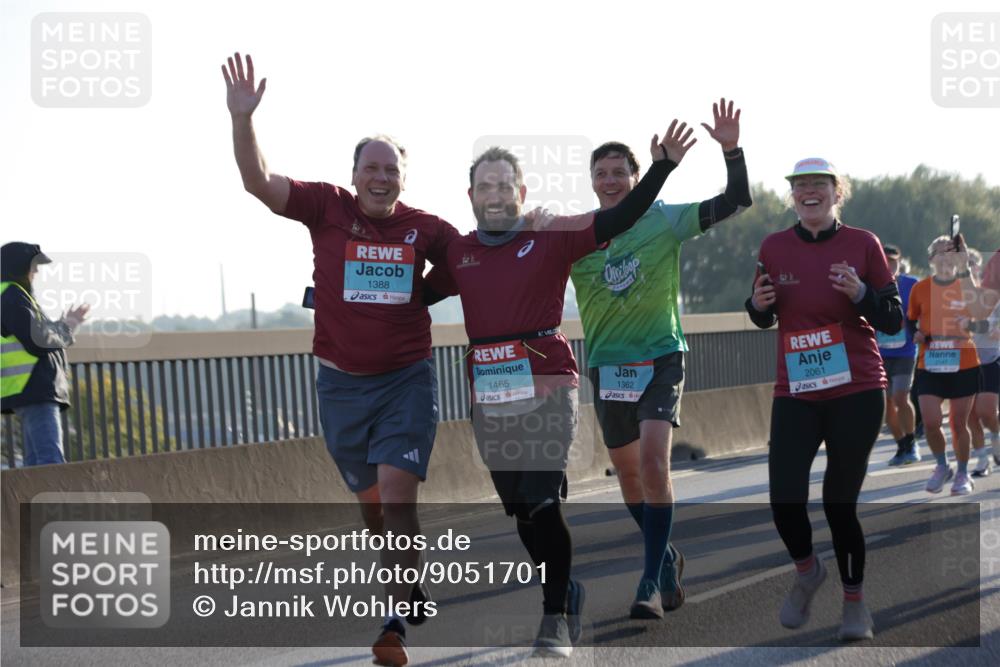 03.10.2025 - Köhlbrandbrückenlauf Jannik Wohlers http://msf.ph/oto/9051701 03.10.2025 09:19:09 Position 3 1388, 1362, 2061, 1465 meine-sportfotos.de