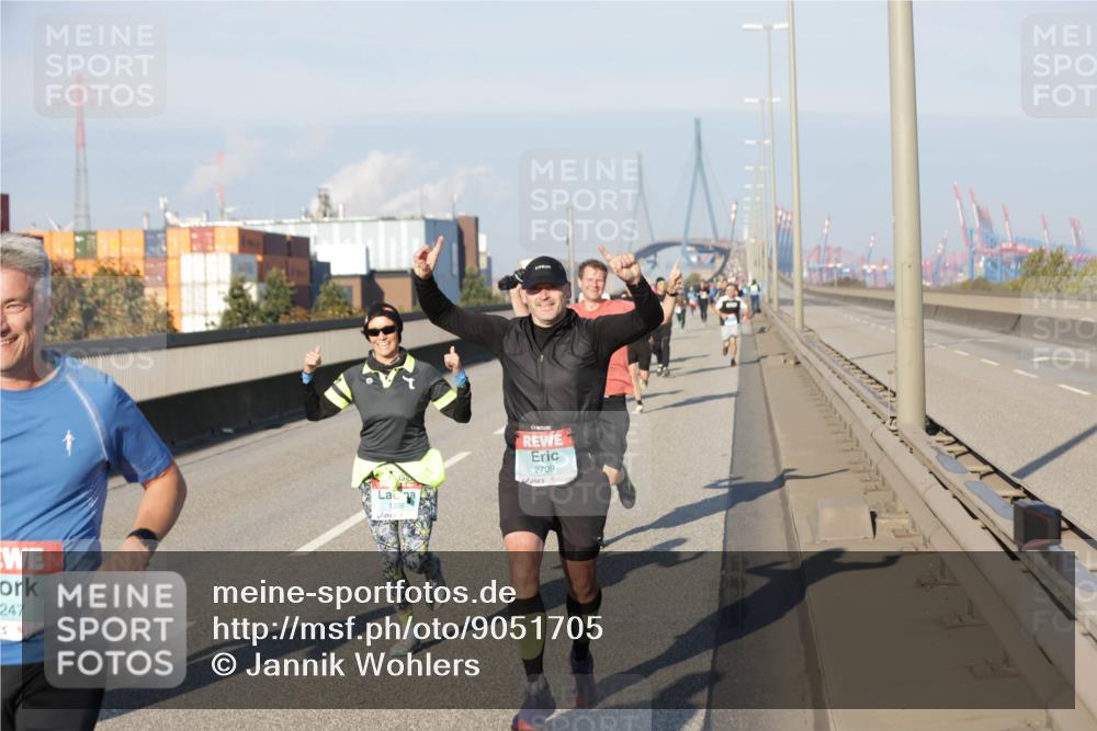 03.10.2025 - Köhlbrandbrückenlauf Jannik Wohlers http://msf.ph/oto/9051705 03.10.2025 09:46:18 Position 3 247, 1398, 2709 meine-sportfotos.de