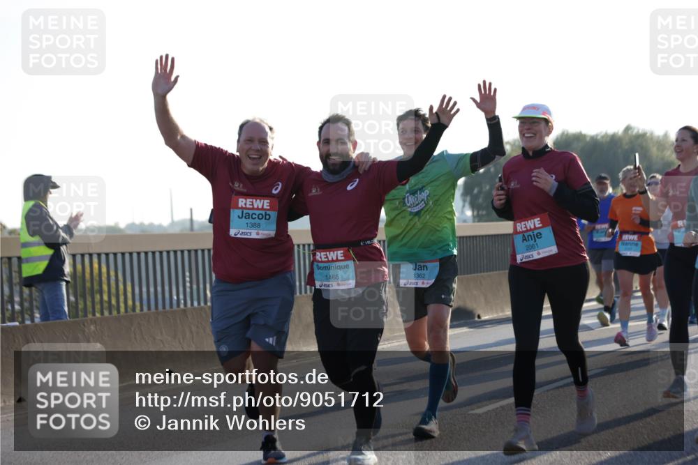 03.10.2025 - Köhlbrandbrückenlauf Jannik Wohlers http://msf.ph/oto/9051712 03.10.2025 09:19:10 Position 3 1388, 1465, 1362, 2061, 2147 meine-sportfotos.de