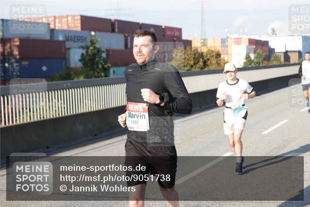 03.10.2025 - Köhlbrandbrückenlauf Jannik Wohlers http://msf.ph/oto/9051738 03.10.2025 09:46:25 Position 3 1197, 3342 meine-sportfotos.de