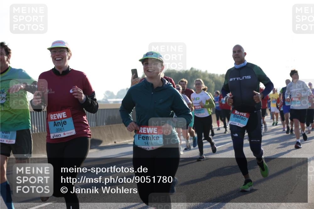 03.10.2025 - Köhlbrandbrückenlauf Jannik Wohlers http://msf.ph/oto/9051780 03.10.2025 09:19:11 Position 3 1362, 2061, 1418, 2126 meine-sportfotos.de