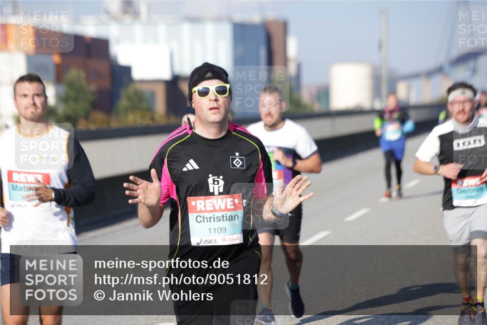 03.10.2025 - Köhlbrandbrückenlauf Jannik Wohlers http://msf.ph/oto/9051812 03.10.2025 09:46:27 Position 3 1109 meine-sportfotos.de