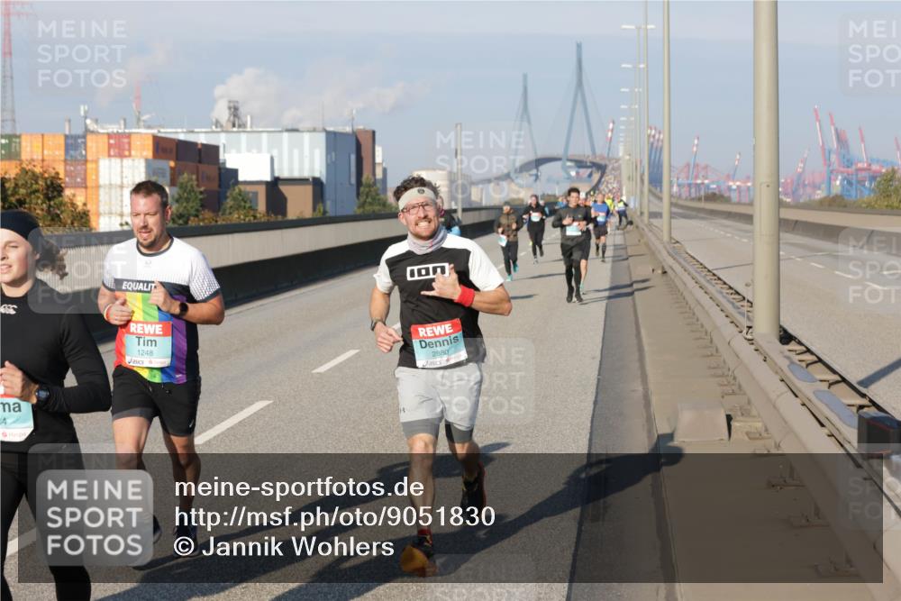 03.10.2025 - Köhlbrandbrückenlauf Jannik Wohlers http://msf.ph/oto/9051830 03.10.2025 09:46:29 Position 3 4, 1248, 2880 meine-sportfotos.de