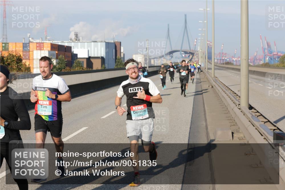03.10.2025 - Köhlbrandbrückenlauf Jannik Wohlers http://msf.ph/oto/9051835 03.10.2025 09:46:29 Position 3 1248, 2880 meine-sportfotos.de
