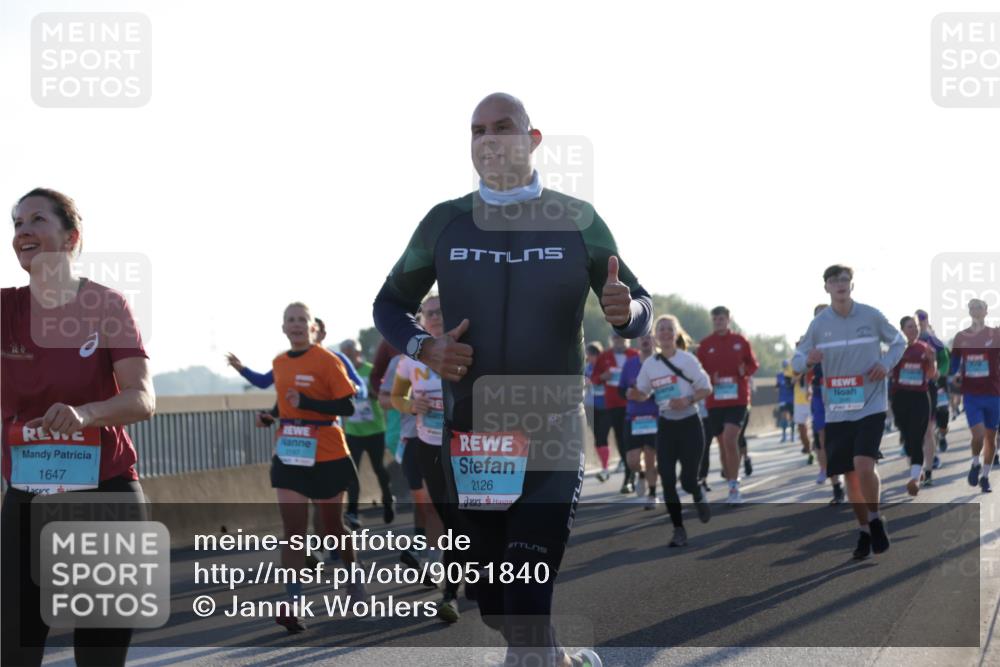03.10.2025 - Köhlbrandbrückenlauf Jannik Wohlers http://msf.ph/oto/9051840 03.10.2025 09:19:12 Position 3 1647, 2126 meine-sportfotos.de