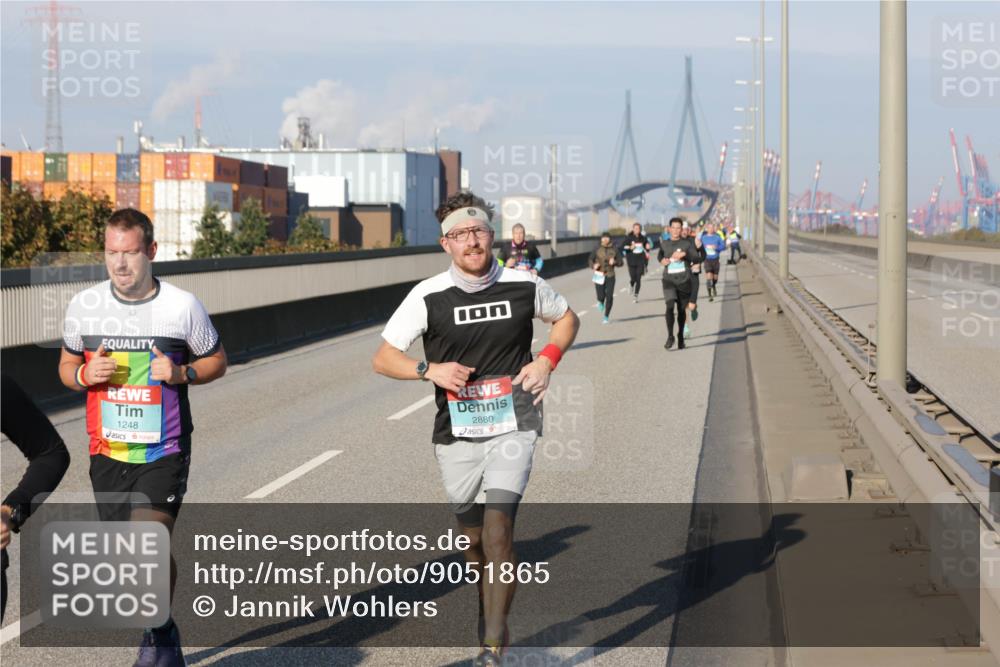 03.10.2025 - Köhlbrandbrückenlauf Jannik Wohlers http://msf.ph/oto/9051865 03.10.2025 09:46:30 Position 3 1248, 2880, 724 meine-sportfotos.de