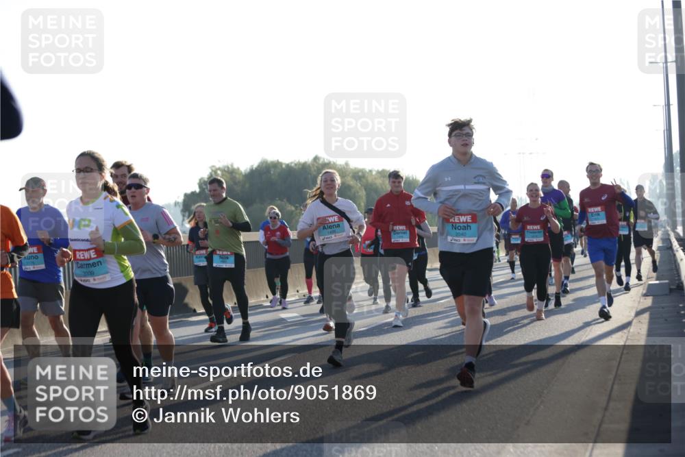 03.10.2025 - Köhlbrandbrückenlauf Jannik Wohlers http://msf.ph/oto/9051869 03.10.2025 09:19:13 Position 3 3339, 2040 meine-sportfotos.de