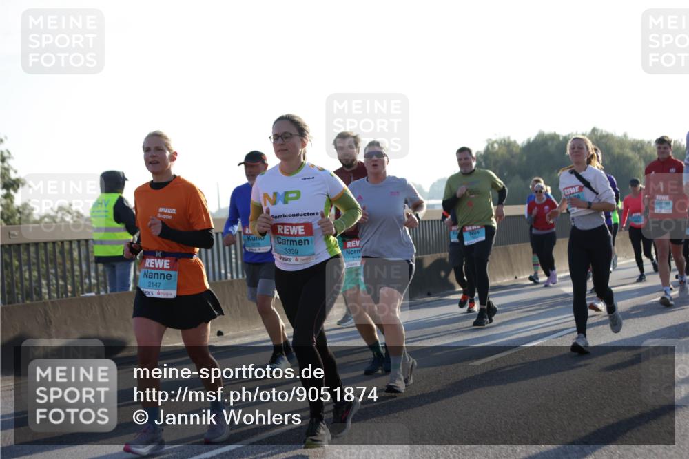 03.10.2025 - Köhlbrandbrückenlauf Jannik Wohlers http://msf.ph/oto/9051874 03.10.2025 09:19:13 Position 3 2147, 3176, 3339, 317 meine-sportfotos.de