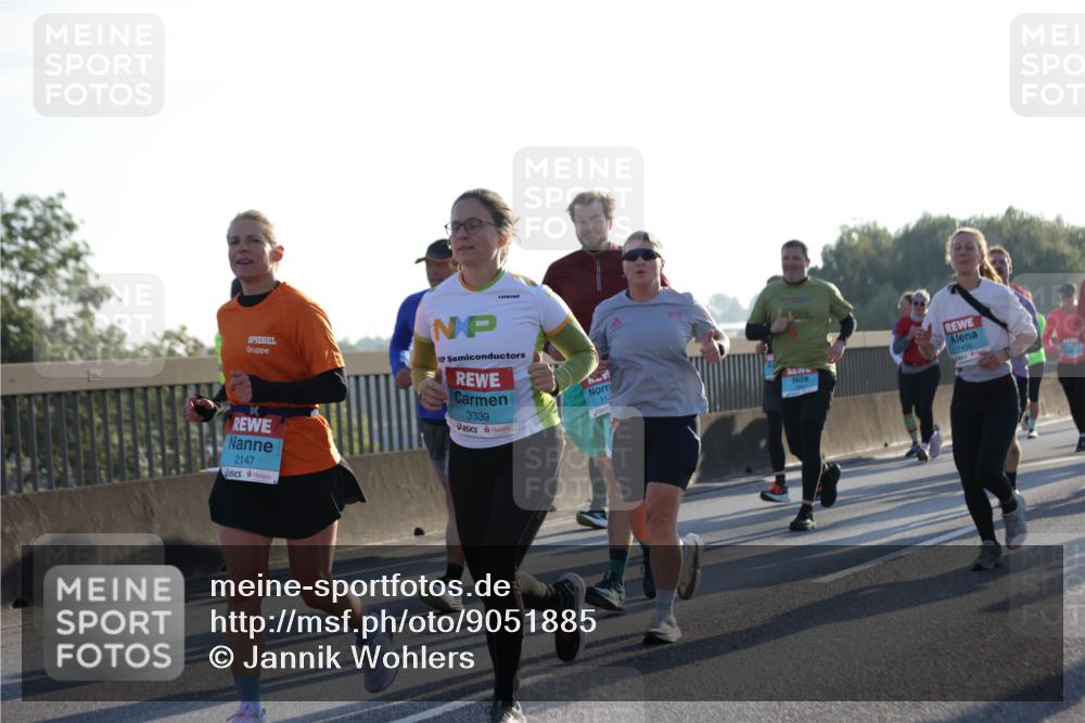 03.10.2025 - Köhlbrandbrückenlauf Jannik Wohlers http://msf.ph/oto/9051885 03.10.2025 09:19:13 Position 3 3339, 2147, 31, 1455 meine-sportfotos.de