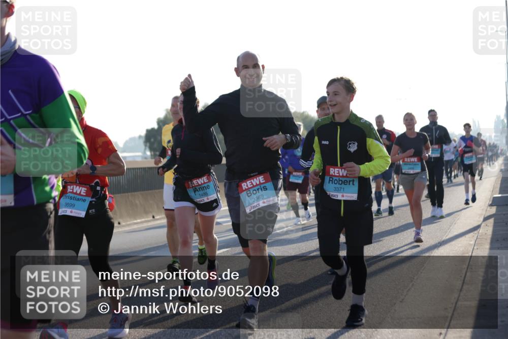 03.10.2025 - Köhlbrandbrückenlauf Jannik Wohlers http://msf.ph/oto/9052098 03.10.2025 09:19:18 Position 3 3699, 1485, 3369, 3371 meine-sportfotos.de