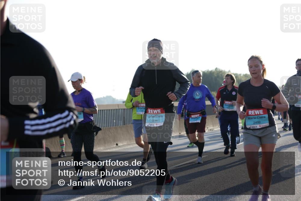 03.10.2025 - Köhlbrandbrückenlauf Jannik Wohlers http://msf.ph/oto/9052205 03.10.2025 09:19:20 Position 3 1634, 2499 meine-sportfotos.de