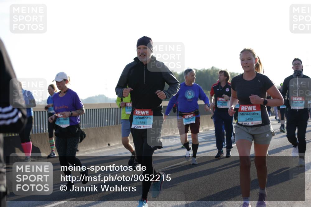 03.10.2025 - Köhlbrandbrückenlauf Jannik Wohlers http://msf.ph/oto/9052215 03.10.2025 09:19:20 Position 3 2986, 1634, 2499, 1871 meine-sportfotos.de