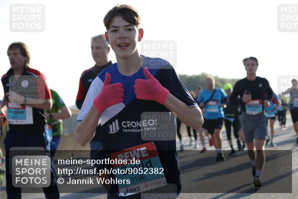 03.10.2025 - Köhlbrandbrückenlauf Jannik Wohlers http://msf.ph/oto/9052382 03.10.2025 09:19:23 Position 3 1407, 3196 meine-sportfotos.de