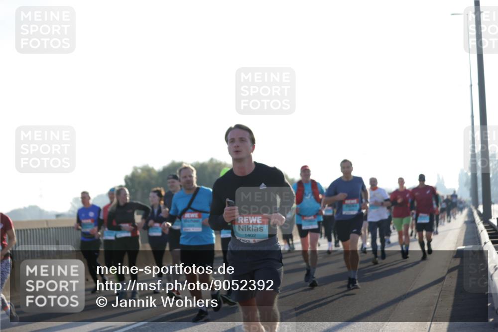 03.10.2025 - Köhlbrandbrückenlauf Jannik Wohlers http://msf.ph/oto/9052392 03.10.2025 09:19:24 Position 3 1402 meine-sportfotos.de