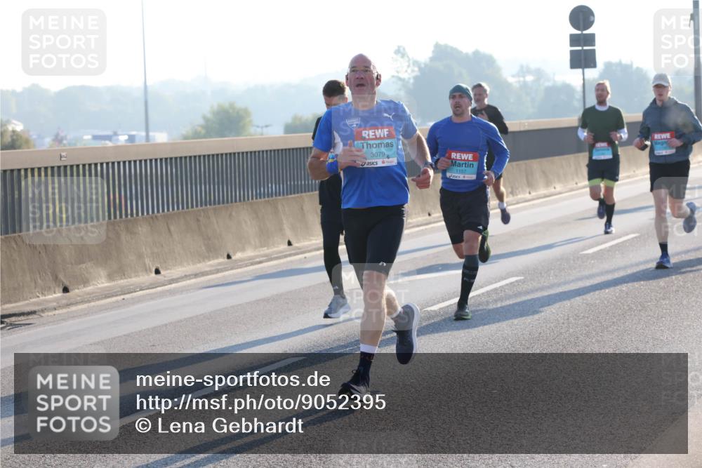 03.10.2025 - Köhlbrandbrückenlauf Lena Gebhardt http://msf.ph/oto/9052395 03.10.2025 09:15:16 Position 1 3079, 1157 meine-sportfotos.de
