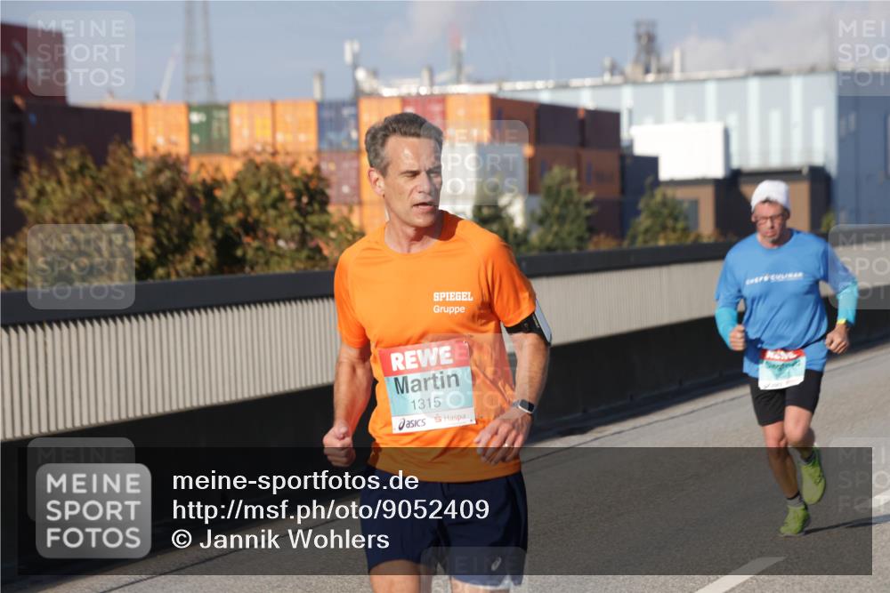 03.10.2025 - Köhlbrandbrückenlauf Jannik Wohlers http://msf.ph/oto/9052409 03.10.2025 09:46:47 Position 3 1315 meine-sportfotos.de