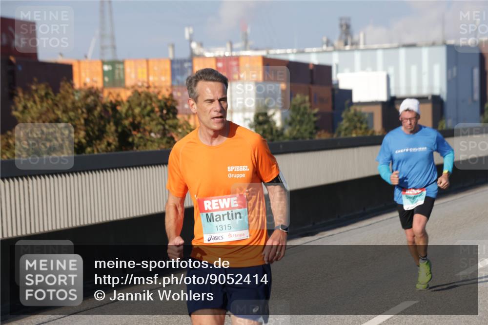 03.10.2025 - Köhlbrandbrückenlauf Jannik Wohlers http://msf.ph/oto/9052414 03.10.2025 09:46:47 Position 3 1315 meine-sportfotos.de
