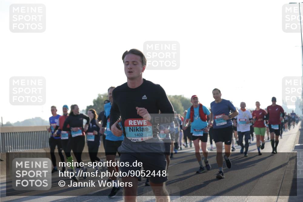 03.10.2025 - Köhlbrandbrückenlauf Jannik Wohlers http://msf.ph/oto/9052448 03.10.2025 09:19:24 Position 3 1402 meine-sportfotos.de