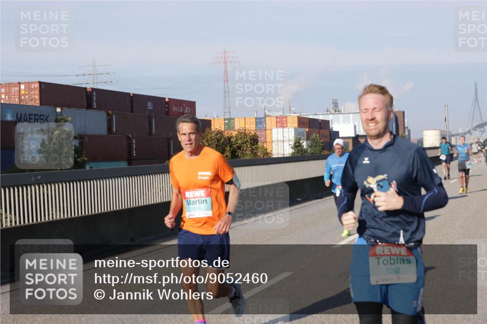 03.10.2025 - Köhlbrandbrückenlauf Jannik Wohlers http://msf.ph/oto/9052460 03.10.2025 09:46:47 Position 3 1315, 1262 meine-sportfotos.de
