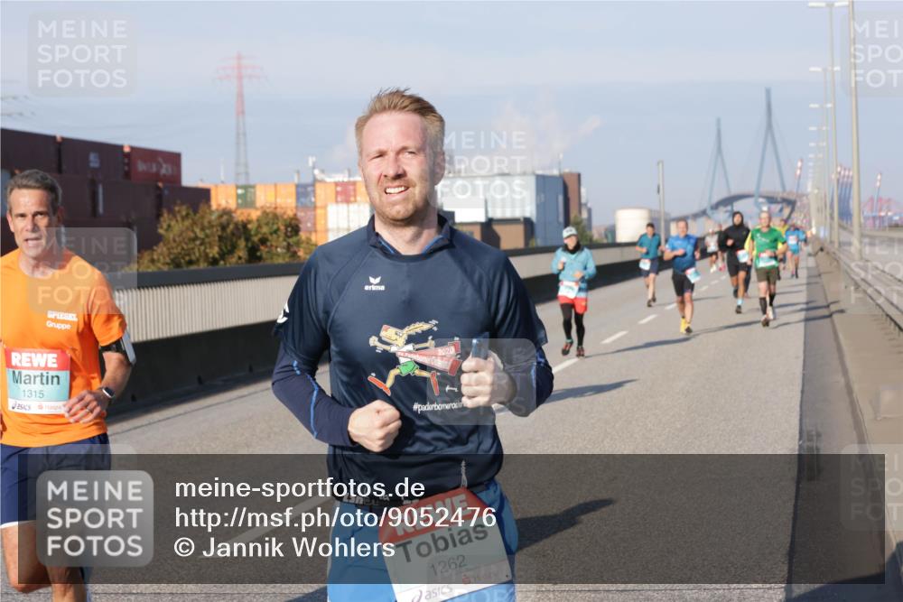 03.10.2025 - Köhlbrandbrückenlauf Jannik Wohlers http://msf.ph/oto/9052476 03.10.2025 09:46:48 Position 3 1315, 1262 meine-sportfotos.de