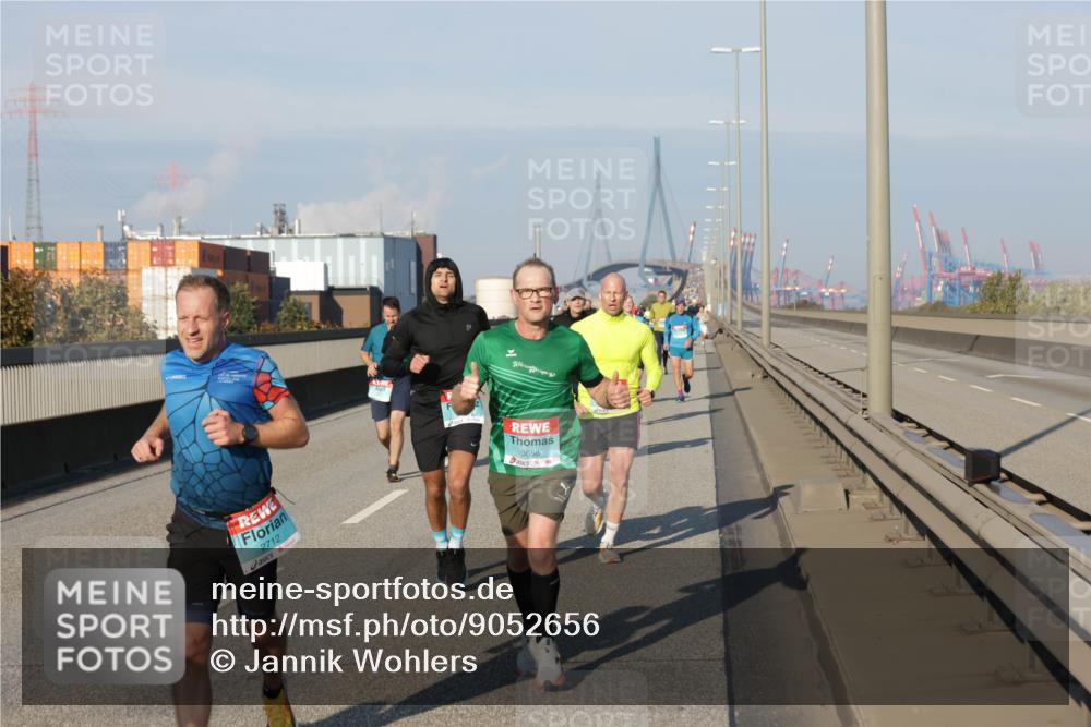 03.10.2025 - Köhlbrandbrückenlauf Jannik Wohlers http://msf.ph/oto/9052656 03.10.2025 09:46:54 Position 3 2712, 3658 meine-sportfotos.de