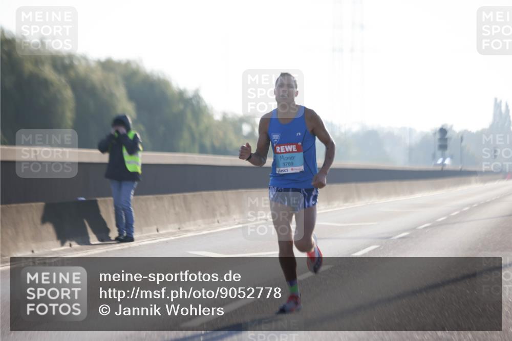 03.10.2025 - Köhlbrandbrückenlauf Jannik Wohlers http://msf.ph/oto/9052778 03.10.2025 09:09:43 Position 3 3769 meine-sportfotos.de
