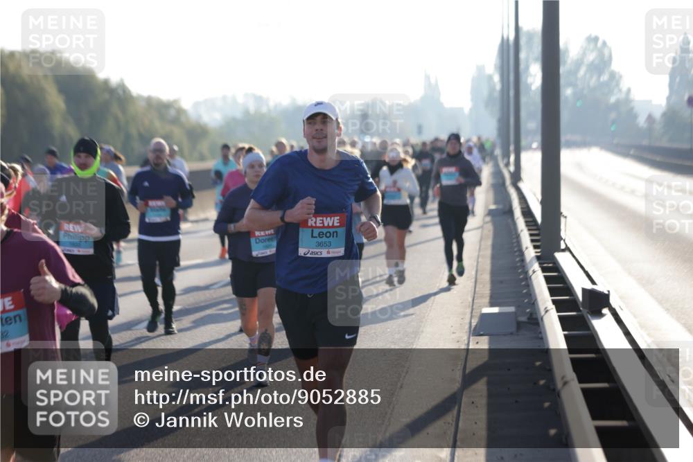 03.10.2025 - Köhlbrandbrückenlauf Jannik Wohlers http://msf.ph/oto/9052885 03.10.2025 09:19:42 Position 3 32, 3653 meine-sportfotos.de