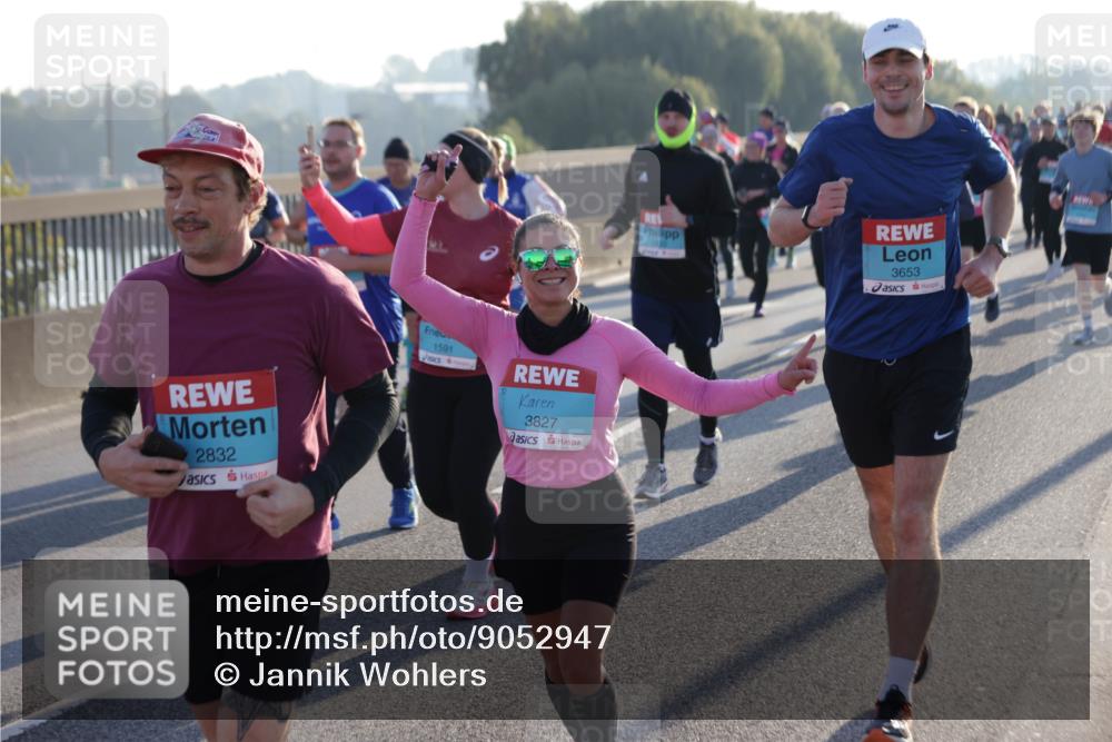 03.10.2025 - Köhlbrandbrückenlauf Jannik Wohlers http://msf.ph/oto/9052947 03.10.2025 09:19:43 Position 3 2832, 1591, 3827, 3653 meine-sportfotos.de