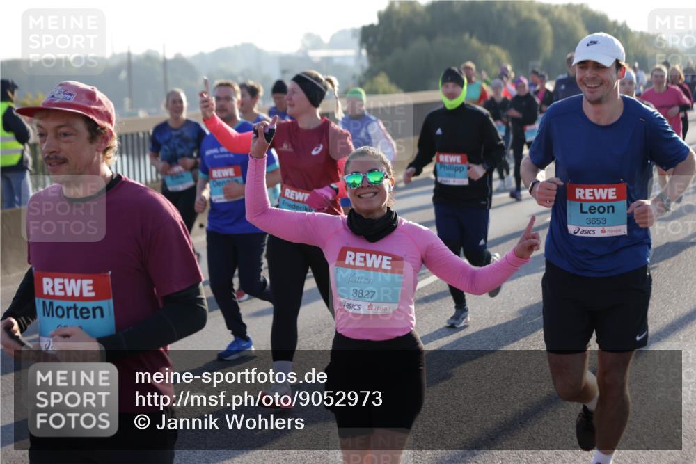 03.10.2025 - Köhlbrandbrückenlauf Jannik Wohlers http://msf.ph/oto/9052973 03.10.2025 09:19:44 Position 3 3827, 3653 meine-sportfotos.de