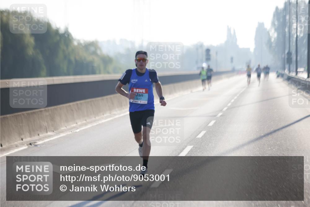 03.10.2025 - Köhlbrandbrückenlauf Jannik Wohlers http://msf.ph/oto/9053001 03.10.2025 09:10:20 Position 3 3247 meine-sportfotos.de