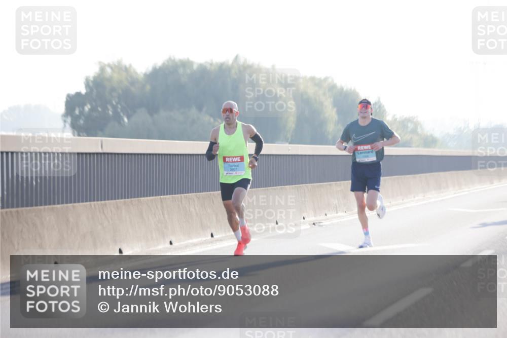 03.10.2025 - Köhlbrandbrückenlauf Jannik Wohlers http://msf.ph/oto/9053088 03.10.2025 09:10:36 Position 3 3807 meine-sportfotos.de