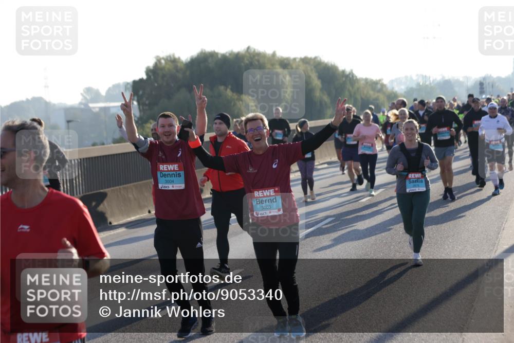 03.10.2025 - Köhlbrandbrückenlauf Jannik Wohlers http://msf.ph/oto/9053340 03.10.2025 09:19:53 Position 3 3004, 3003 meine-sportfotos.de