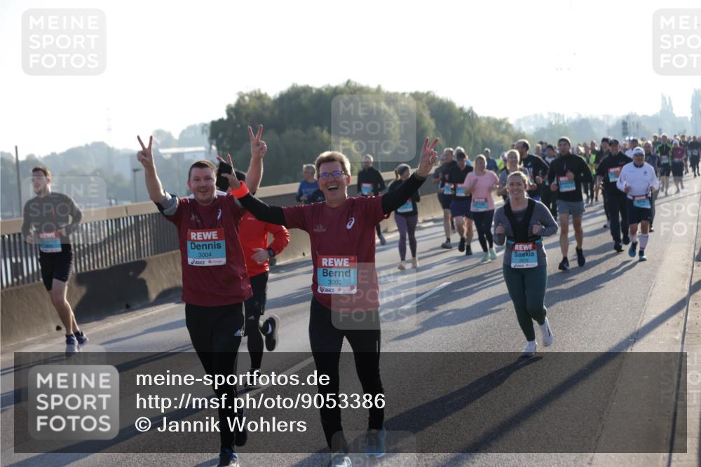 03.10.2025 - Köhlbrandbrückenlauf Jannik Wohlers http://msf.ph/oto/9053386 03.10.2025 09:19:53 Position 3 3004, 3003 meine-sportfotos.de