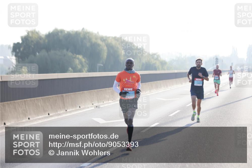 03.10.2025 - Köhlbrandbrückenlauf Jannik Wohlers http://msf.ph/oto/9053393 03.10.2025 09:10:48 Position 3 8714 meine-sportfotos.de