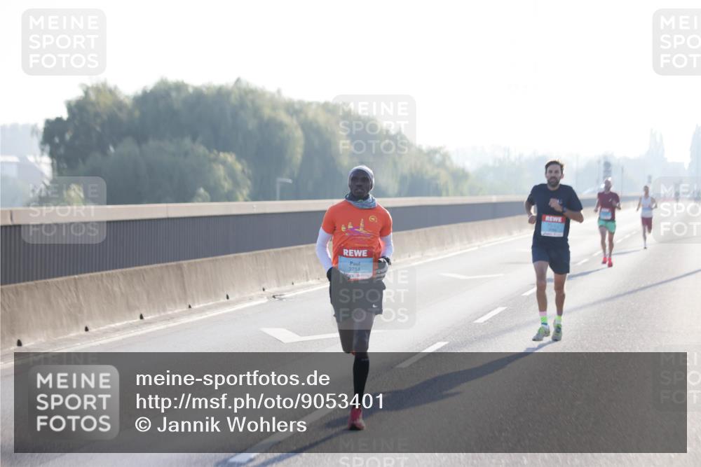 03.10.2025 - Köhlbrandbrückenlauf Jannik Wohlers http://msf.ph/oto/9053401 03.10.2025 09:10:49 Position 3 3714 meine-sportfotos.de