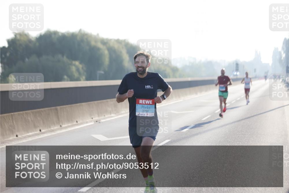 03.10.2025 - Köhlbrandbrückenlauf Jannik Wohlers http://msf.ph/oto/9053512 03.10.2025 09:10:51 Position 3 3760 meine-sportfotos.de