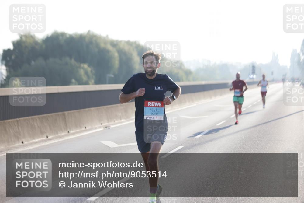 03.10.2025 - Köhlbrandbrückenlauf Jannik Wohlers http://msf.ph/oto/9053514 03.10.2025 09:10:51 Position 3 3760 meine-sportfotos.de