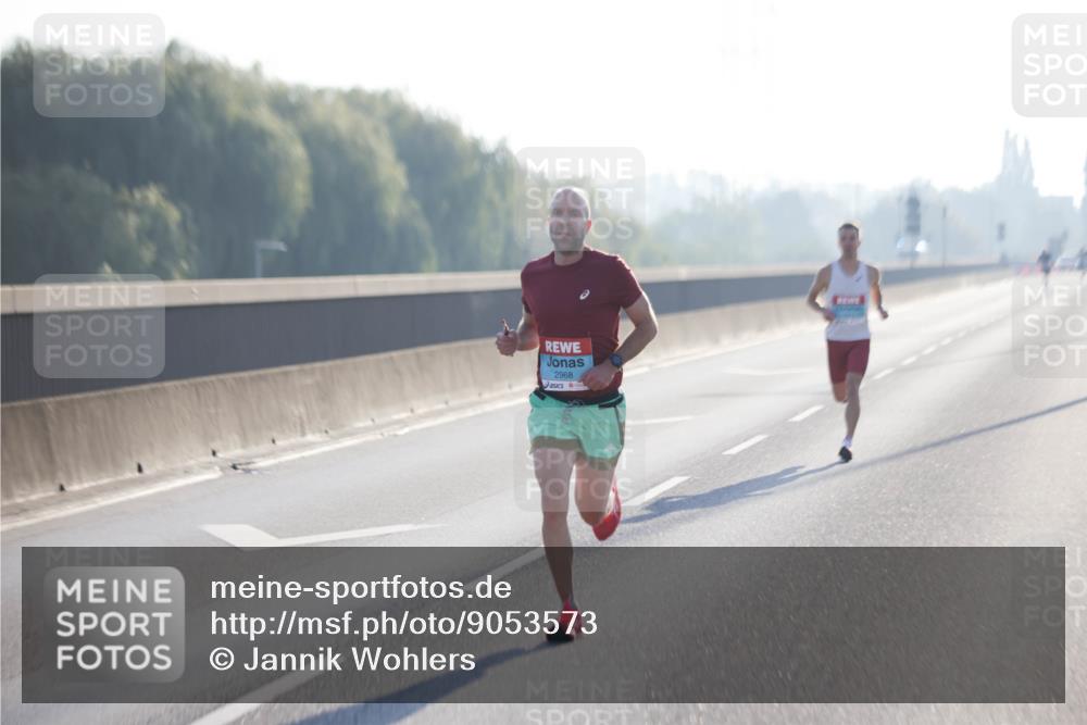 03.10.2025 - Köhlbrandbrückenlauf Jannik Wohlers http://msf.ph/oto/9053573 03.10.2025 09:10:54 Position 3 2968 meine-sportfotos.de