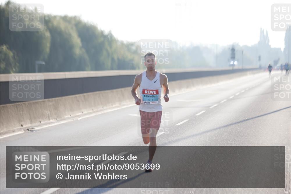 03.10.2025 - Köhlbrandbrückenlauf Jannik Wohlers http://msf.ph/oto/9053699 03.10.2025 09:10:57 Position 3 1013 meine-sportfotos.de