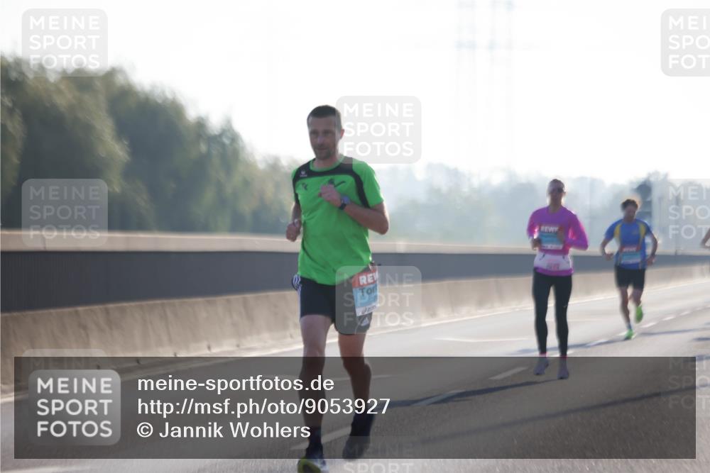 03.10.2025 - Köhlbrandbrückenlauf Jannik Wohlers http://msf.ph/oto/9053927 03.10.2025 09:11:32 Position 3  meine-sportfotos.de