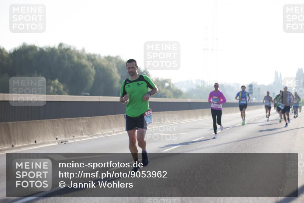 03.10.2025 - Köhlbrandbrückenlauf Jannik Wohlers http://msf.ph/oto/9053962 03.10.2025 09:11:33 Position 3  meine-sportfotos.de